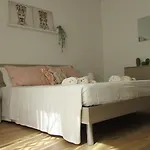 Casa Da Filippo E Dina דירה טראפאני